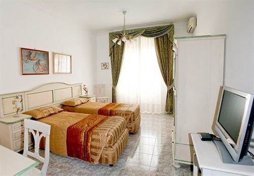 B&B Cupido Рим Екстериор снимка